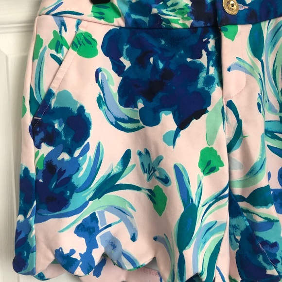 Lilly Pulitzer shorts - Picture 3 of 4